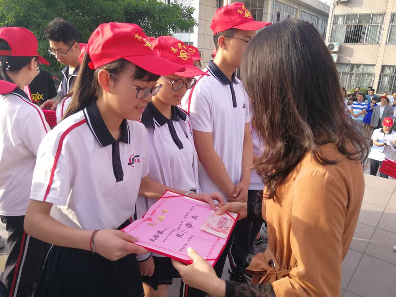 1525742501460709.jpg IMG_20180507_075805.jpg