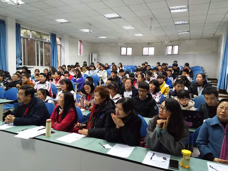 1543561900881945.jpg IMG_20181129_173515.jpg