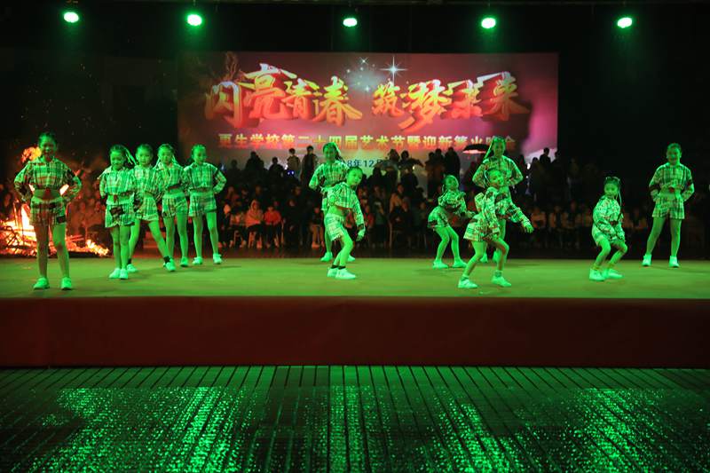 1545987827667527.jpg 2064800284.jpg