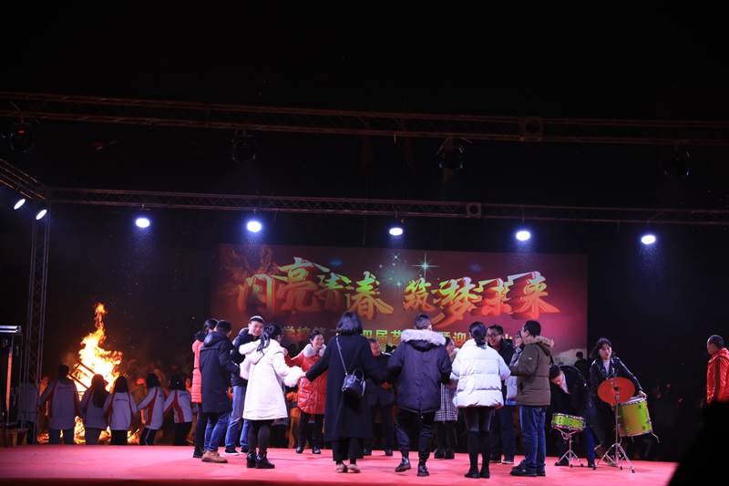 1545987898102150.jpg 1004765713.jpg