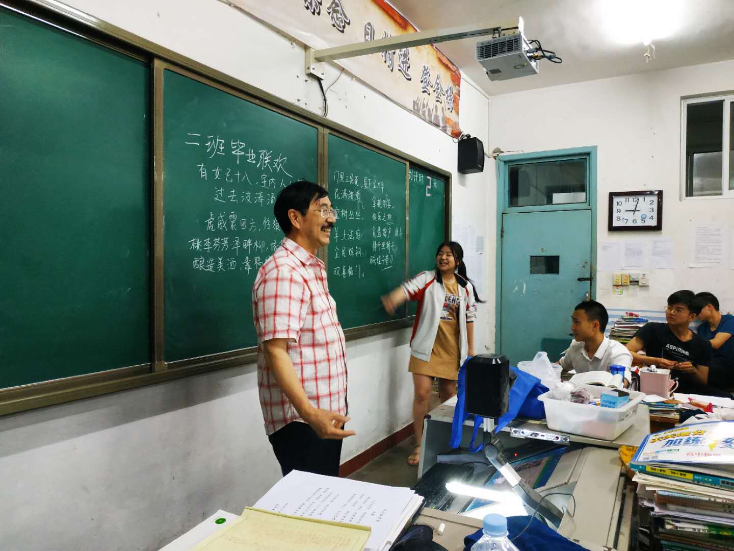 1560222009119364.jpg webwxgetmsgimg (1).jpg