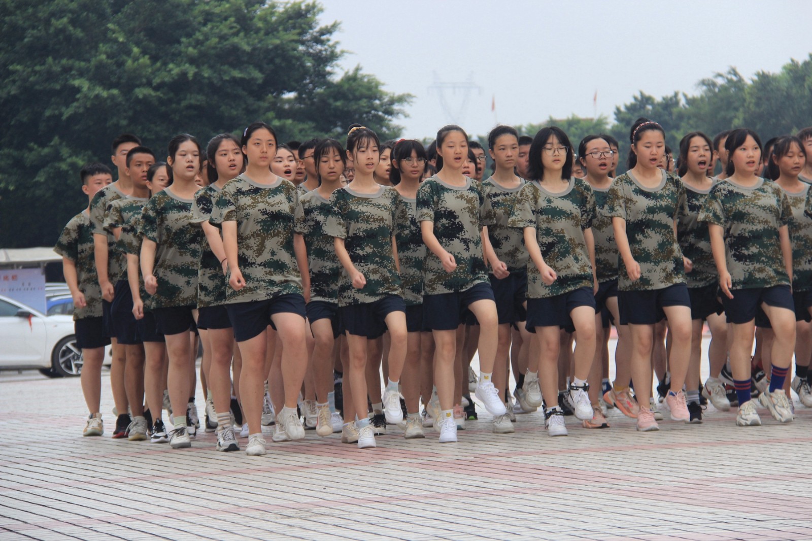 1599806350136565.jpg IMG_5167.JPG